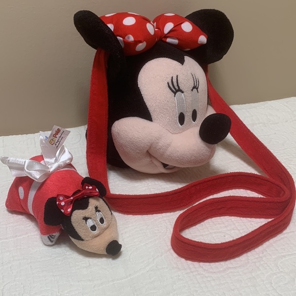 (2/$20) Minnie Mouse Plush Purse and Mini Pillow Pet - Picture 1 of 16